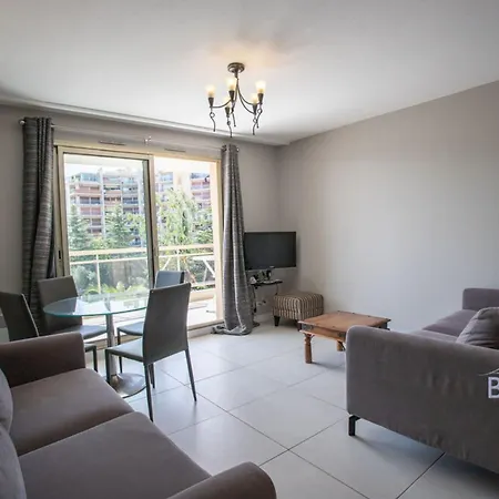 Apartamento Beautiful On The Edge Of The Golf Course Mandelieu